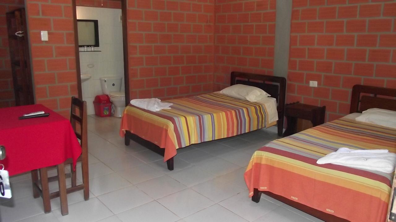 Hotel Ambaibo Rurrenabaque Kültér fotó