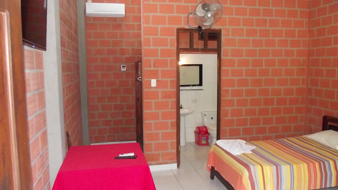 Hotel Ambaibo Rurrenabaque Kültér fotó